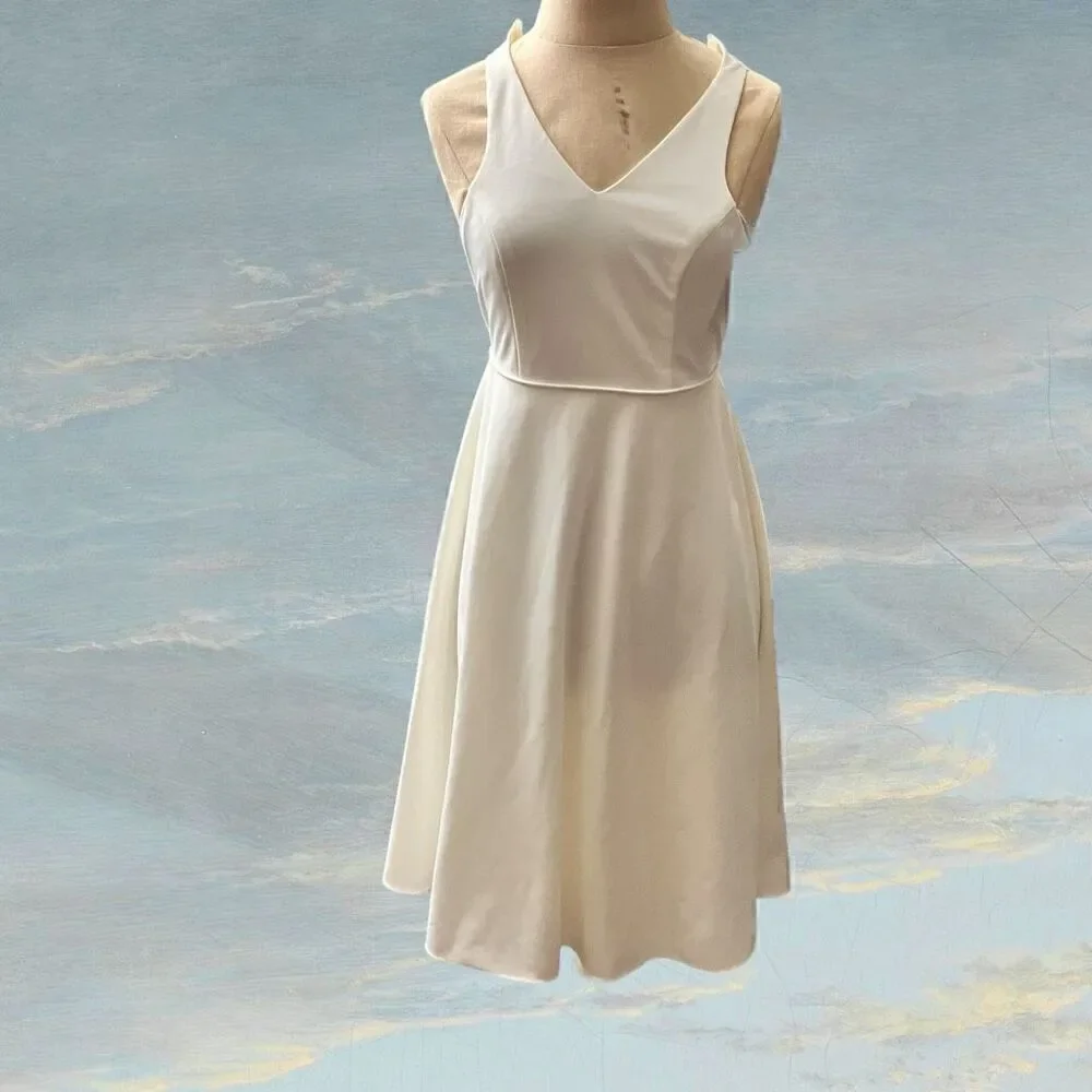 David’s Bridal Junior Bridesmaid Dress / SZ: 10 / NWT - Picture 1 of 9